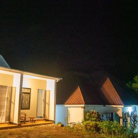 مبيت وإفطار أروشا New Dream House المظهر الخارجي الصورة
