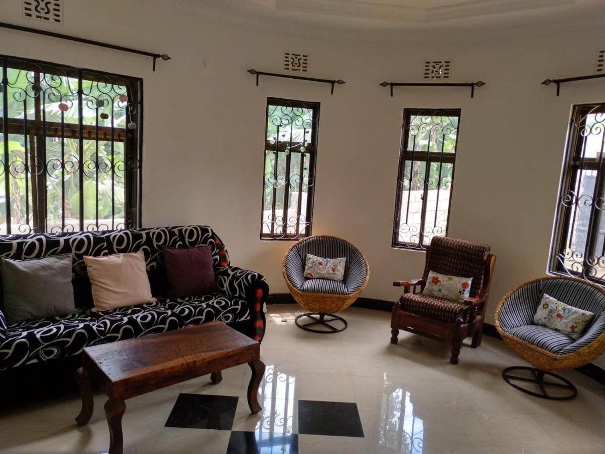 مبيت وإفطار أروشا New Dream House المظهر الخارجي الصورة