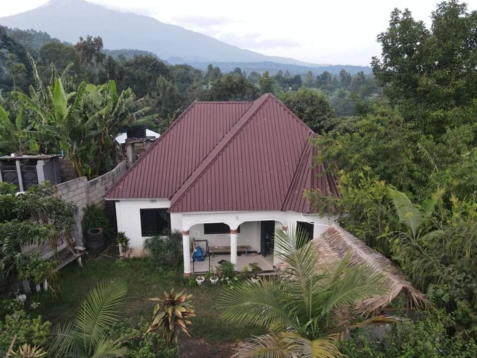 مبيت وإفطار أروشا New Dream House المظهر الخارجي الصورة